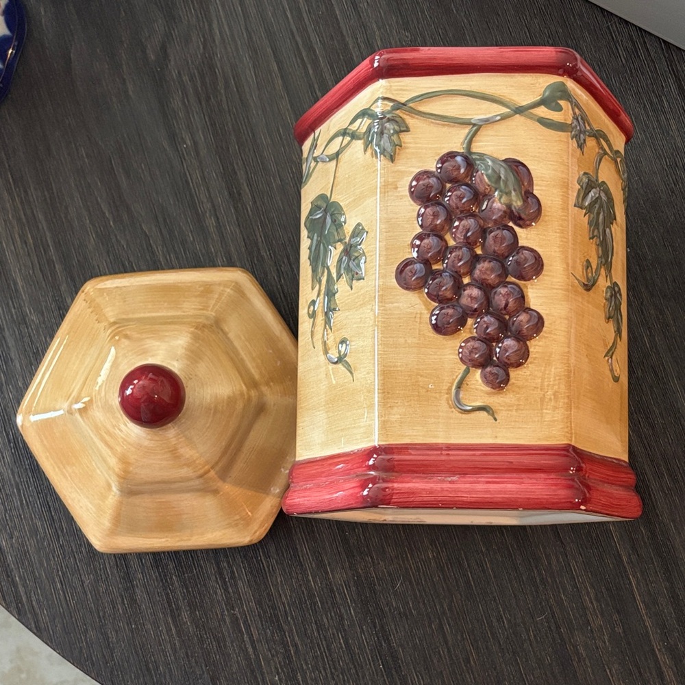 Vintage Handmade for Nonni’s Tuscan ceramic grapes and vine cookie jar